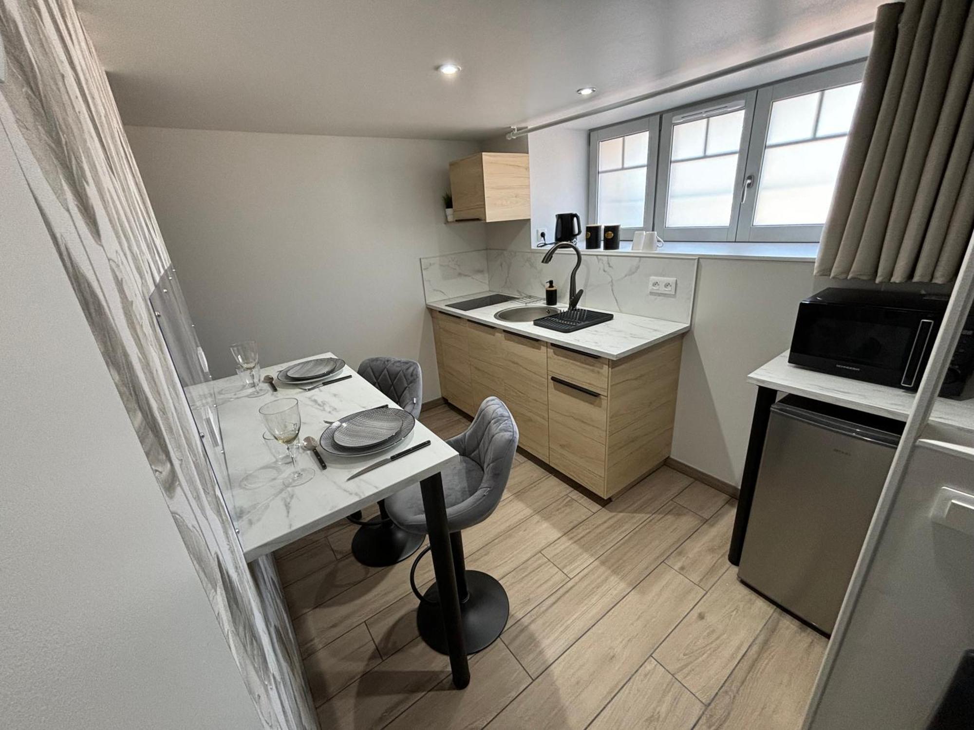 Tiny Apartment *